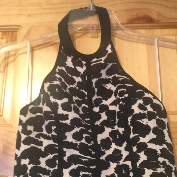 Finders Keepers XS animal print mini dress - Picture 2 of 5
